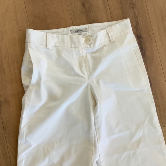 Holt Renfrew - trendy wide leg white pants - Picture 3 of 5